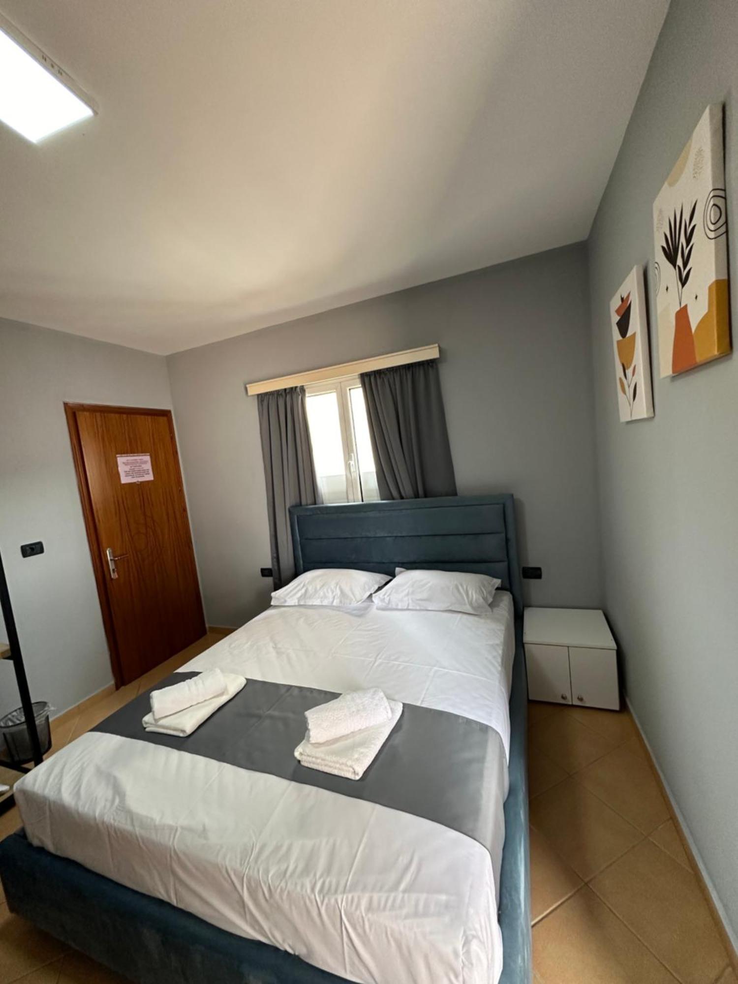 Olivias Apartments City Center Саранда Экстерьер фото